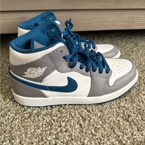 Air Jordan 1 Mid Cement True Blue